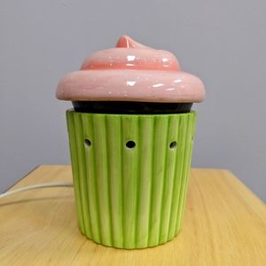 Scentsy Cupcake Warmer for Wax Melts